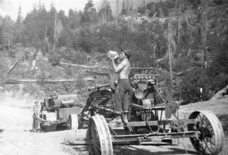 Mountain Loop Highway Building a continuous roadway from Granite Falls to Darrington was a decade-long goal, and finally completed in 1941.