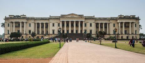1724-25. From there we ride the Tonga to the Hazarduari Palace Museum.