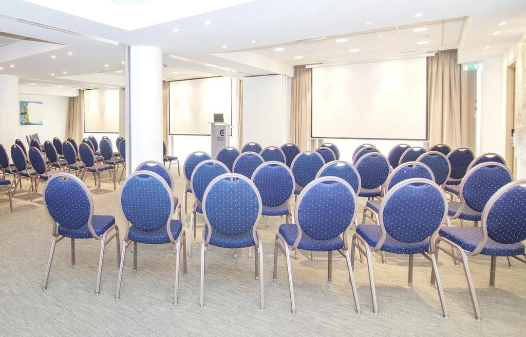 CENTERHOTEL PLAZA ELDFELL The largest meeting room; Eldfell is bright and spacious covering 150m2 and can welcome up to 200 guests in a reception style.