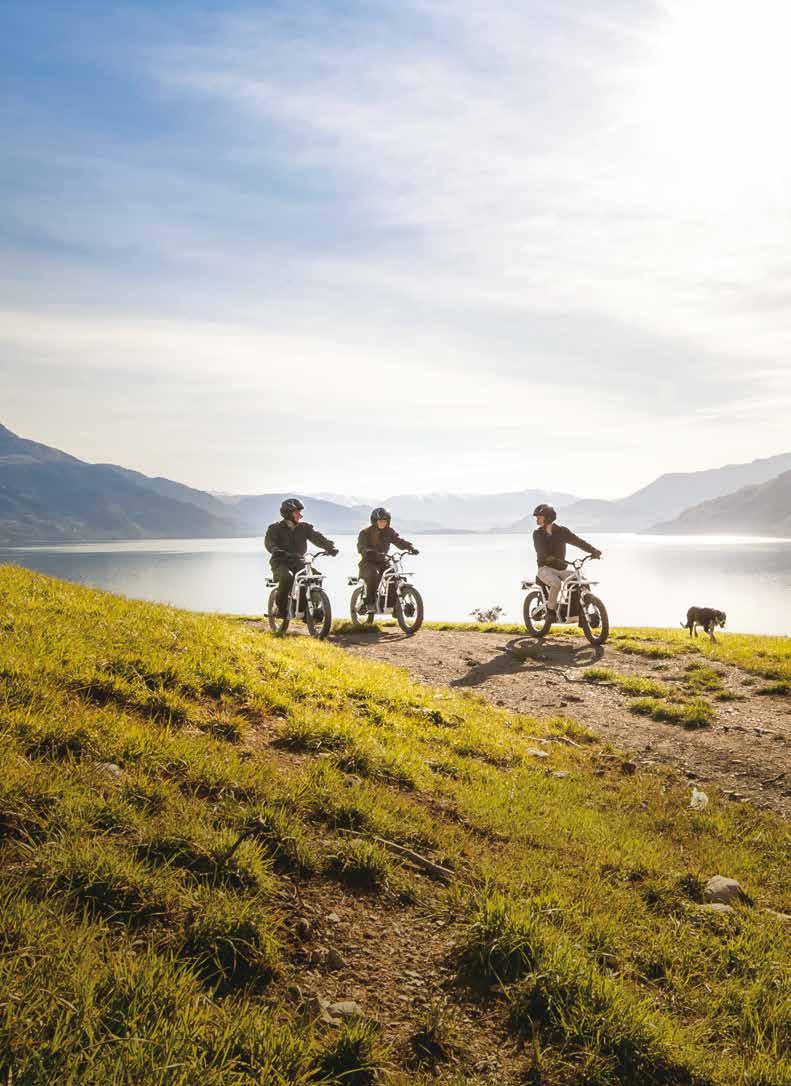 WALTER PEAK Summer Activities Horse Treks Cruise on board the iconic vintage steamship TSS Earnslaw to Walter Peak High Country Farm Our experienced guide will take you on a horse trek across rolling
