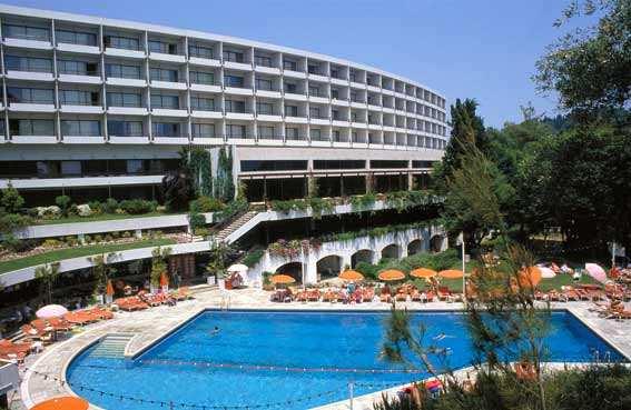 TOURISTIC LTD CORFU HOLIDAY PALACE/Kanoni**** (ex Hilton hotel) Location: only few km from Corfu town, on the beach of Kanoni.