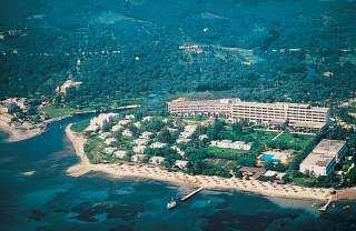 TOURISTIC LTD MESSONGHI BEACH HOTEL/Moraitika*** Location: Messonghi Beach Hotel is situated directly on the beach, set in a beautiful garden setting,