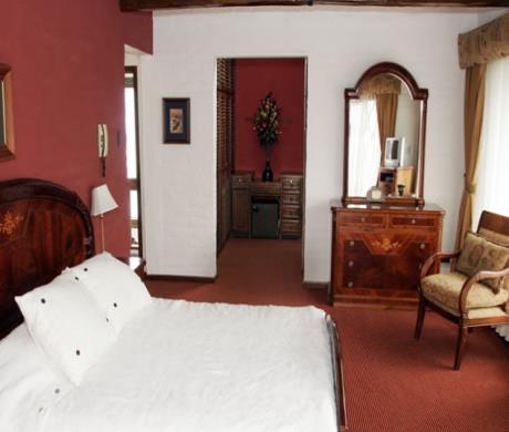 Please ask for current pricing. The Hosteria Rincon de Puembo is one of the few hotel options that is fairly close to Quito s new international airport, at about a 20 minute drive.