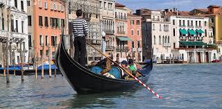 Approximate value: 35 EUR per person Discover The Venetian Lagoon Discover the Venetian lagoon on an afternoon excursion lasting approximately 3 hours. After sailing past the island of St.