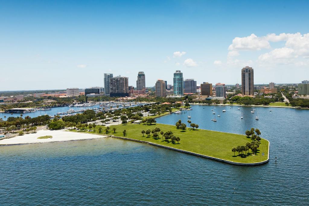 DISCOVER YOUR LIFESTYLE AND LIVE LIFE TO THE FULLEST IN THE NEW PIER DISTRICT, DOWNTOWN