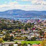 DAY 1: Hobart Arrive in Hobart, a city rich in colonial heritage, picturesque waterways, gourmet experiences and natural charms. Please make your own way to Hadley s Orient Hotel.