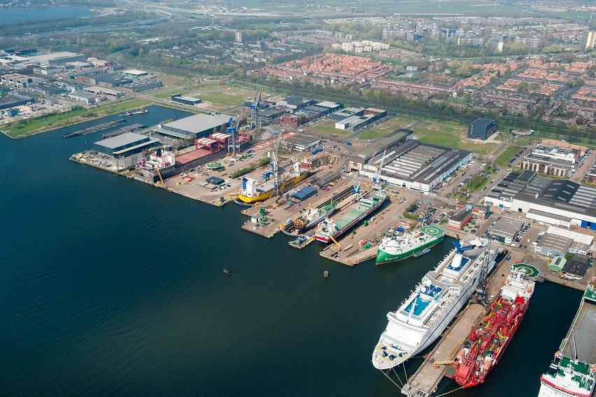 3 ARRIVAL LOCATION The CONTRACTOR s Yard is located at Amsterdam Harbor North, Port of Amsterdam, The Netherlands.