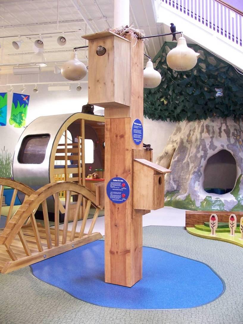 kidscommons A children s museum in Columbus, Indiana A new permanent installation called Explorahouse gets kids