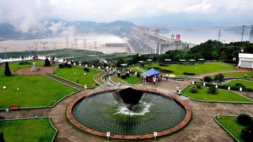 After breakfast visit the Three Gorges Dam, which is the world's largest water project. Return to the ship and continue to Yichang. Disembark the cruiser at about 11:30am.
