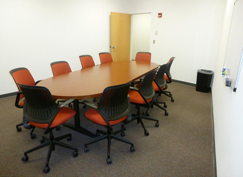 The NEW RIVER VALLEY CONFERENCE ROOM offers the perfect layout for your next business meeting or company interviews with plenty of light from