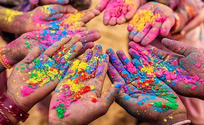 INDIA Rajasthan & the Festival of Colors