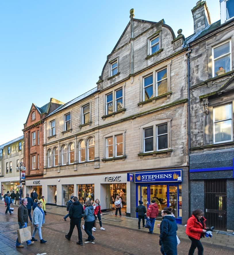 02 INVESTMENT SUMMARY Prime retail investment located in Dunfermline, the administrative, financial and main retailing centre of Fife; Modern, flagship retail unit located on the prime pitch of