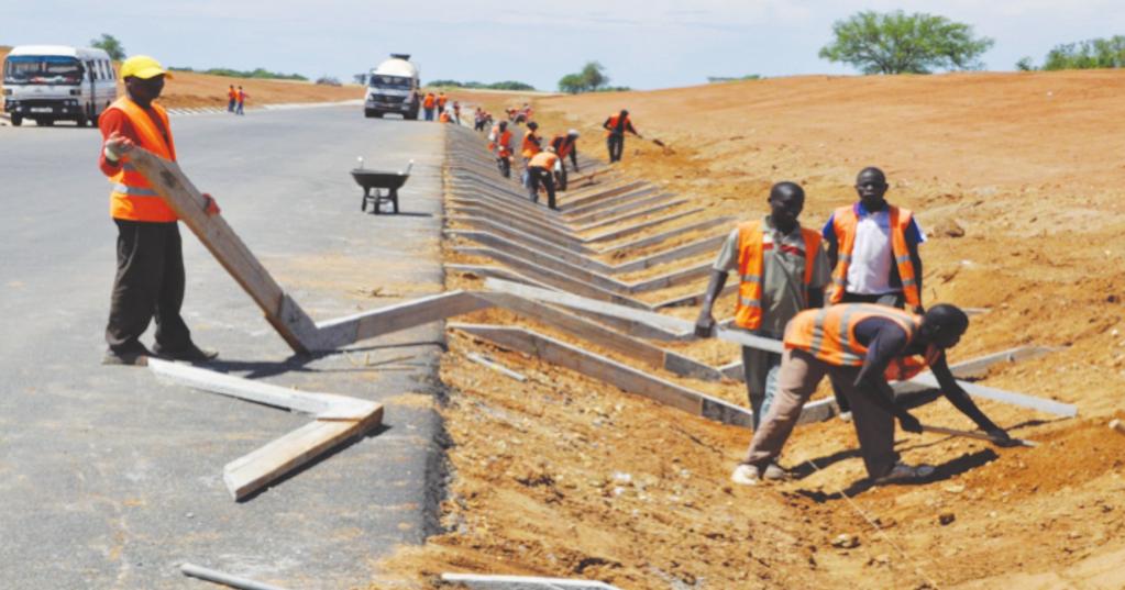 UGANDA NATIONAL ROADS AUTHORITY Completed National Roads Since 2008 Project Km Year completed 1 Jinja Bugiri road 72 July 2009 2 Kampala Northern Bypass 21 Sept.