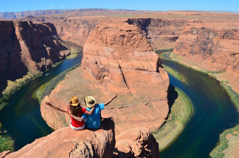 The best viewpoint, Horseshoe Bend The famous Colorado River and its amazing canyon in Arizona is one of the most photographed areas in the entire USA.