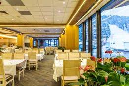 RESTAURANT SEASONS - Capacity: 400 pax - Size: 733 м2 The main buffet-style restaurant of