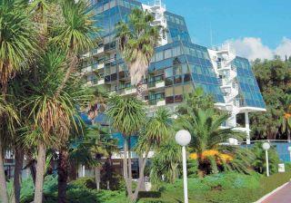 HOTEL PLAZA 3* HERCEG NOVI HOTEL ROOMS: 250 LOCATION: Hotel is located in Herceg Novi, on the Adriatic coast, on the Pet Danica