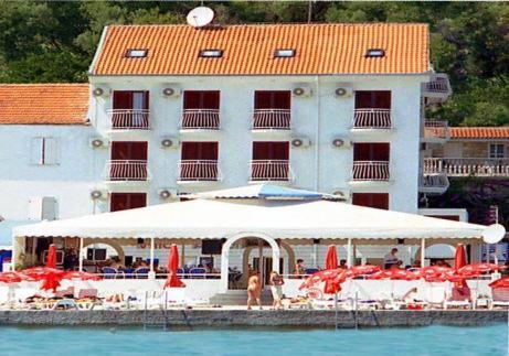 HOTEL AZZURRO 4* BIJELA HOTEL ROOMS: 21 LOCATION: Bijela, seaside