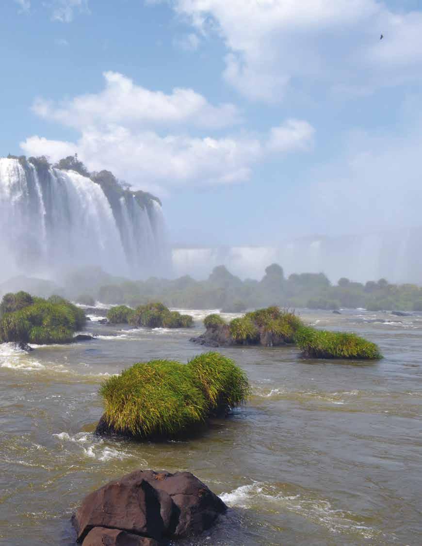 In the very heart of South America, on the border of Brazil, Argentina and Paraguay, the Brazilian city of Foz do Iguaçu testifies to the energy of water on an everyday basis in the immediate