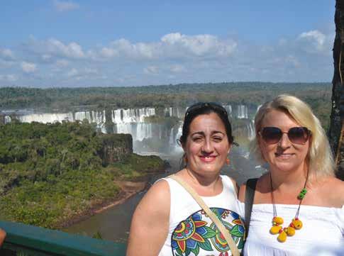 It is one of the main tourist destinations in Brazil and South America, primarily thanks to the impressive Cataratas de Iguaçu - a UNESCO protected area, the Iguaçu National Park (the other half of