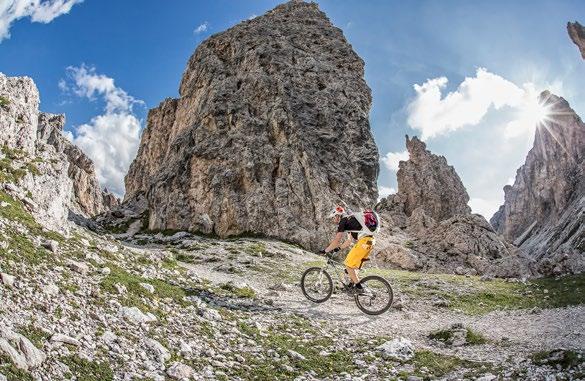 BIKING, HIKING AND MORE 7 days Dosses Comfort ¾-board with Vitalpina afternoon snack buffet 1 spa voucher of 50.00 Euro per double room for treatments before 4 p.m. 50% reduction on the Gardena Card 2018 for 6 days 02.