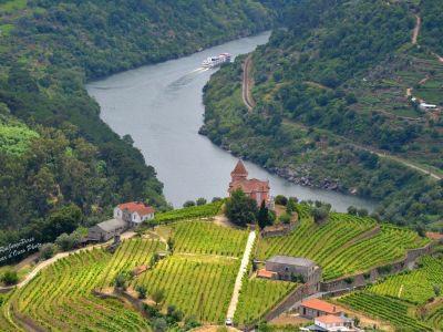 Page 7 of 14 Dinner; September 18 - Porto to Douro Valley Check out at The