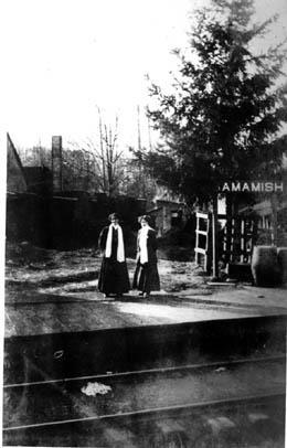 The shot of the two women at the "Samamish" depot is "Courtesy Issaquah History Museums, Neg. 2005.1.