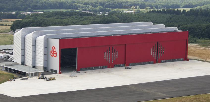 M A I N T E N A N C E Facilities Hangar operational since May 2009 2 hangar bays capable to accommodate all future large aircraft: