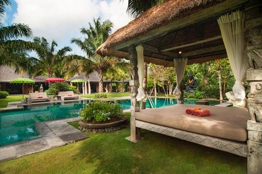 swimming pool, lush and spacious private garden