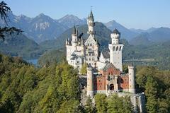 Wednesday 09 October Depart our hotel this morning for a 2 hour drive to Neuschwanstein Castle with entrance included.