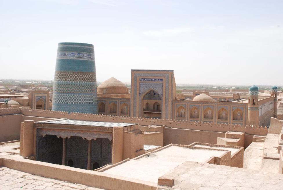 We will have a walking tour of the Ichan-Kala visiting the Kunya-Ark Fortress, Mohammad-Amin-Khan Madrasah, Islam Khoda Minaret, Palvan-Kari Complex, Abd-al Bobo Complex, Mohammad Rakim Khan and