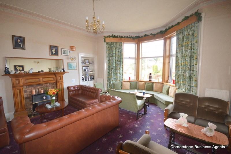 A WELL PRESENTED B&B WITH OBVIOUS TRADING POTENTIAL 7 Letting Bedrooms (Possibly 9) Restaurant/Breakfast Room (25 Covers) Comfortable Lounge with Bar Private Owners Suite of Rooms Car Park to Rear