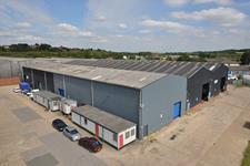 Units 9+10, Greens Industrial Park, Calder Vale Road, Wakefield, WF1 5PE WAREHOUSE/WORKSHOP UNITS Can be taken as a whole or will divide into 2 separate