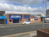 58 SqM) 15,250 67 Ings Road, Wakefield, WF1 1RF UNDER OFFER SUPERB PROMINENT MAIN ROAD SHOWROOM FREEHOLD FOR SALE/MAY LET Visible trading location