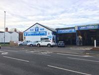 17 SqM) Freehold 225,000 14,250 Unit 1, 17 Dewsbury Road, Wakefield, Yorkshire, WF2 9BL FORMER GARAGE & MOT TESTING STATION To let by assignment