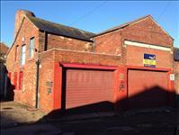 70 SqM) Unit 7, Back Grantley Street, Wakefield, WF1 4LG WAREHOUSE/WORKSHOP Vehicle inspection pit Single phase electricity, gas, mains drainage and water Immediate