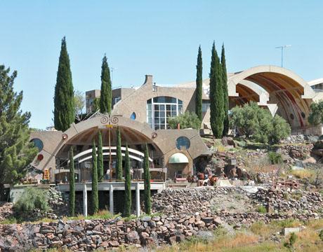 experience at Arcosanti, located an hour north of Phoenix.