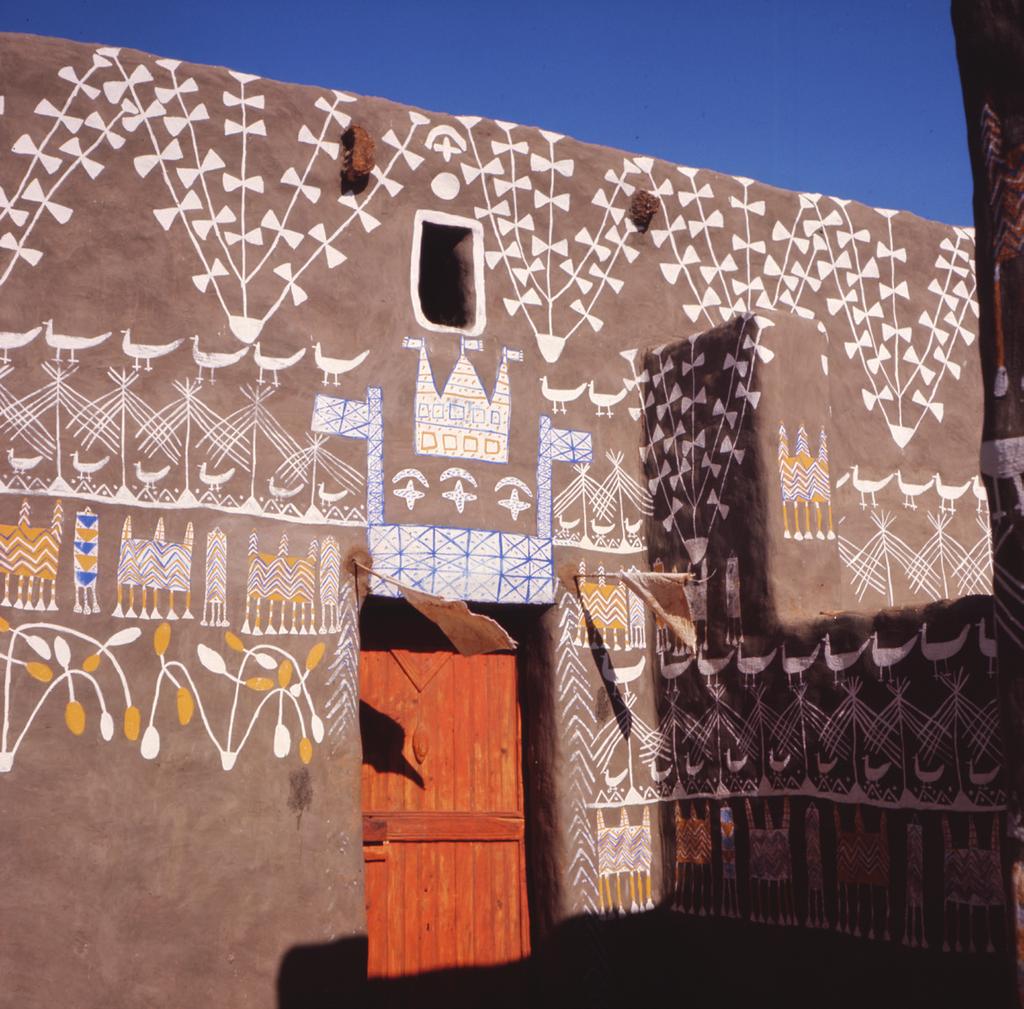 House Decoration in Egyptian Nubia Prior to 1964 21