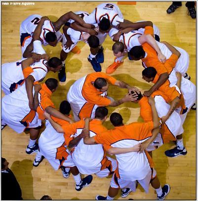 2009-2010 SCHEDULE Date Opponent / Event Location Time / Result 11/07/09 vs. New Mexico Highlands # Don Haskins Center 7:05 p.m. MT 11/13/09 vs. Texas Southern Don Haskins Center 7:05 p.m. MT 11/18/09 vs.