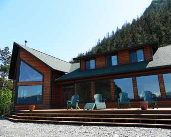 The lodge is reached via a 25-minute watertaxi from Homer, or by a 90-minute floatplane ride from Anchorage.