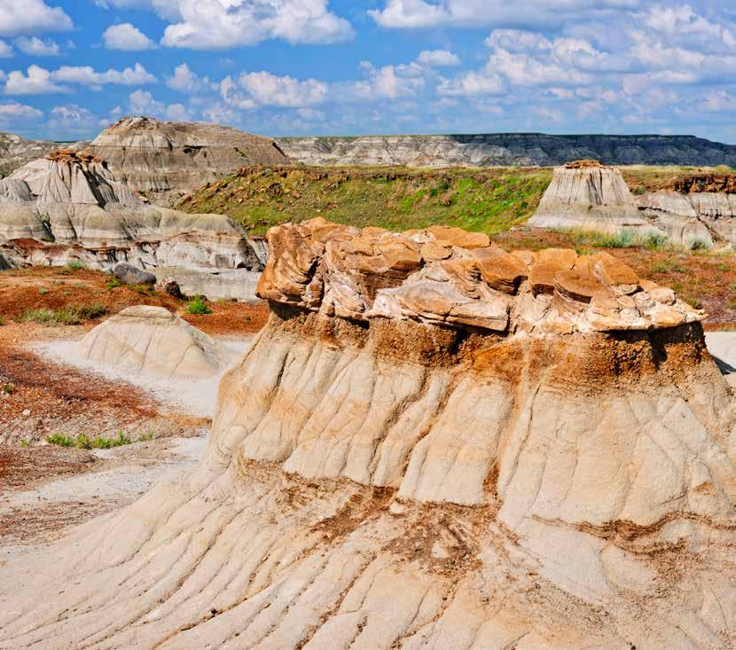 XXXXXXXXXX Badlands, Drumheller North America s most scenic highways the Icefields Parkway. En route, join a shared Ice Explorer excursion on the Athabasca glacier.