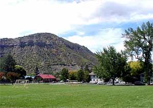 City of Durango 6.6.9 FANTO PARK 445 East 7 th Avenue 2.98 acres Neighborhood park 6.6.9.1 ASSET INVENTORY Playground equipment 1 Good Climbing bars (owned by school) 1 Good Grass turf area 1 Good Handicap accessibility n/a Excellent 6.