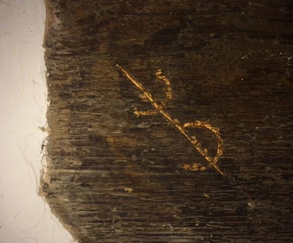 Two examples of the apotropaic marks.
