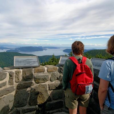 Mount Constitution If you want the challenge of a steep hike and the reward of breathtaking views, grab your hiking boots and a packed lunch and head to Mount Constitution in