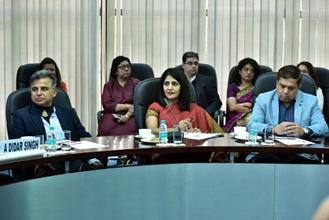 Rou n dt able Discu ssion w it h Asian In f r ast r u ct u r e In vest m en t Ban k 29 November 2016, FICCI, New Delhi M ajor High ligh t s The roundtable discussion was attended by a wide array of