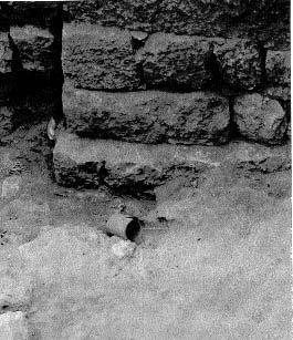unclear character: remains of a small (1.5x1.6 m in size) platform carefully plastered with mortar and an oven next to it were found.
