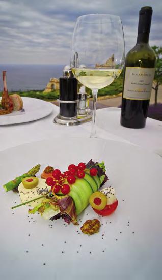 Dining Our aim to cater for everyone s taste and to offer diverse experiences has