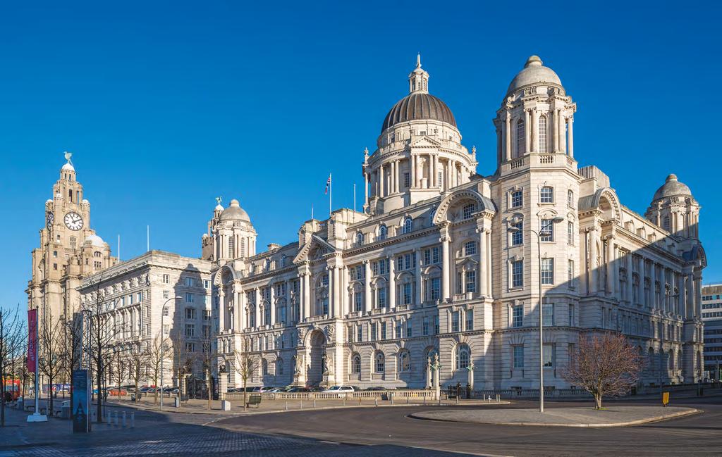 CLASSIC EXTERIOR / MODERN INTERIOR The Port of Liverpool Building is one of the historic Three Graces occupying a prime position along Liverpool s stunning waterfront.