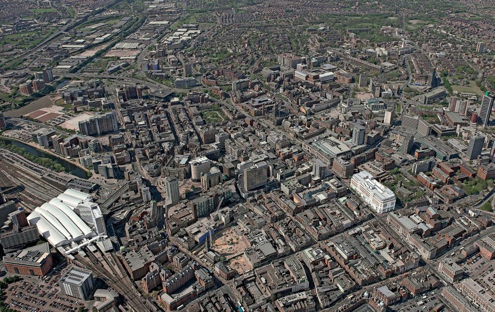 At the very heart of the city centre lies The Headrow, traditionally Leeds busiest thoroughfare and home to Broad Gate.