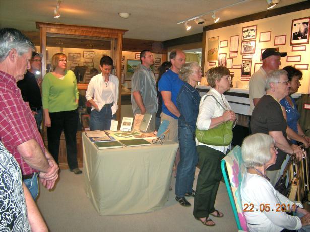Memories of Appleton On Sunday May 22 nd, 2011, the North Lanark Regional Museum opened its doors for the 2011 season with the current exhibit, Memories of Appleton.