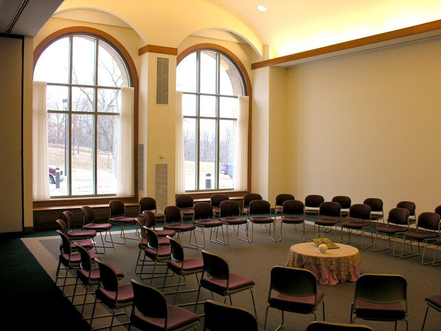 The room, which can be subdivided to allow for multiple sessions or to accommodate various sized groups, allows for